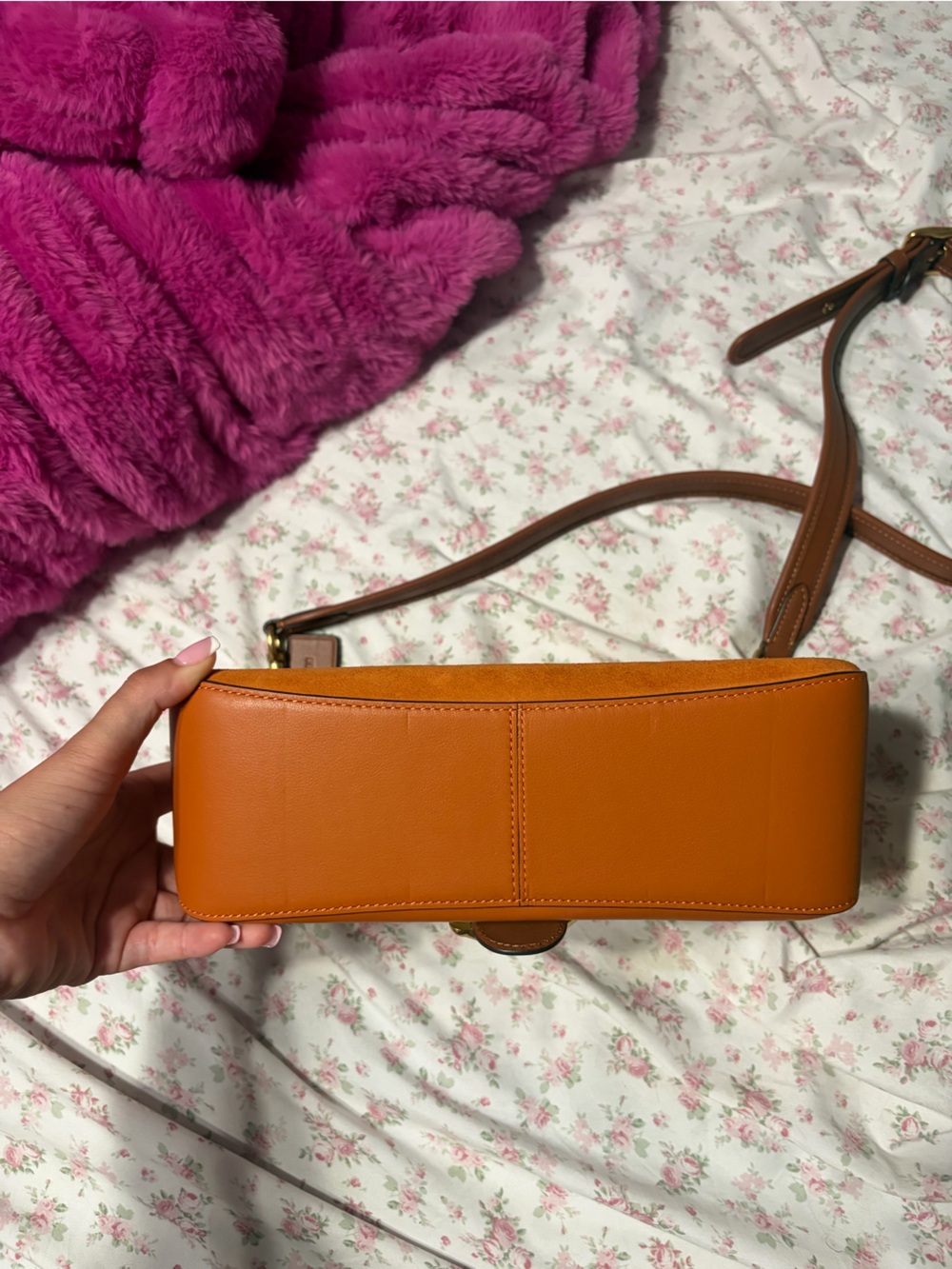 Burnt Orange Coach bag - Picture 7 of 7